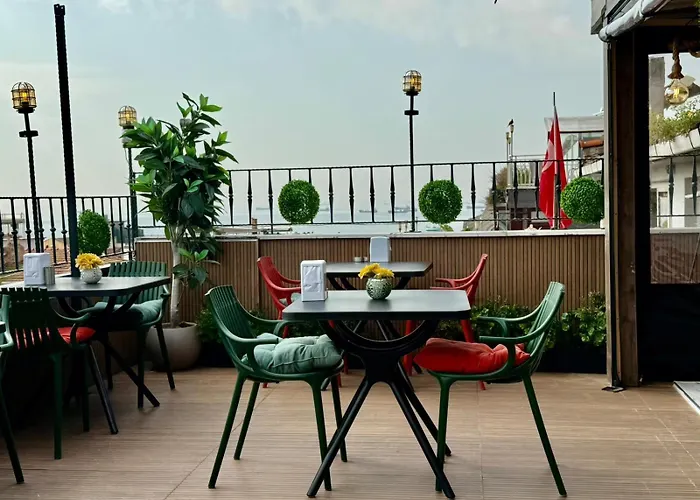 The Istanbul Holiday Hotel